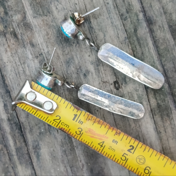 Vintage sterling Native American Sleeping Beauty turquoise feather earrings - Picture 4 of 5